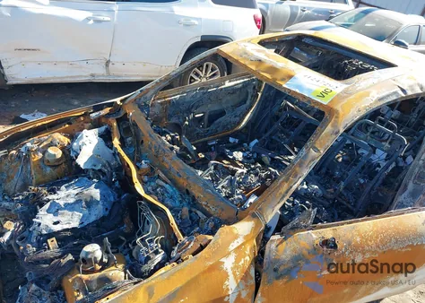 2016 Lexus Rc 350 z USA, uszkodzony, nr VIN JTHHE5BC6G5012657